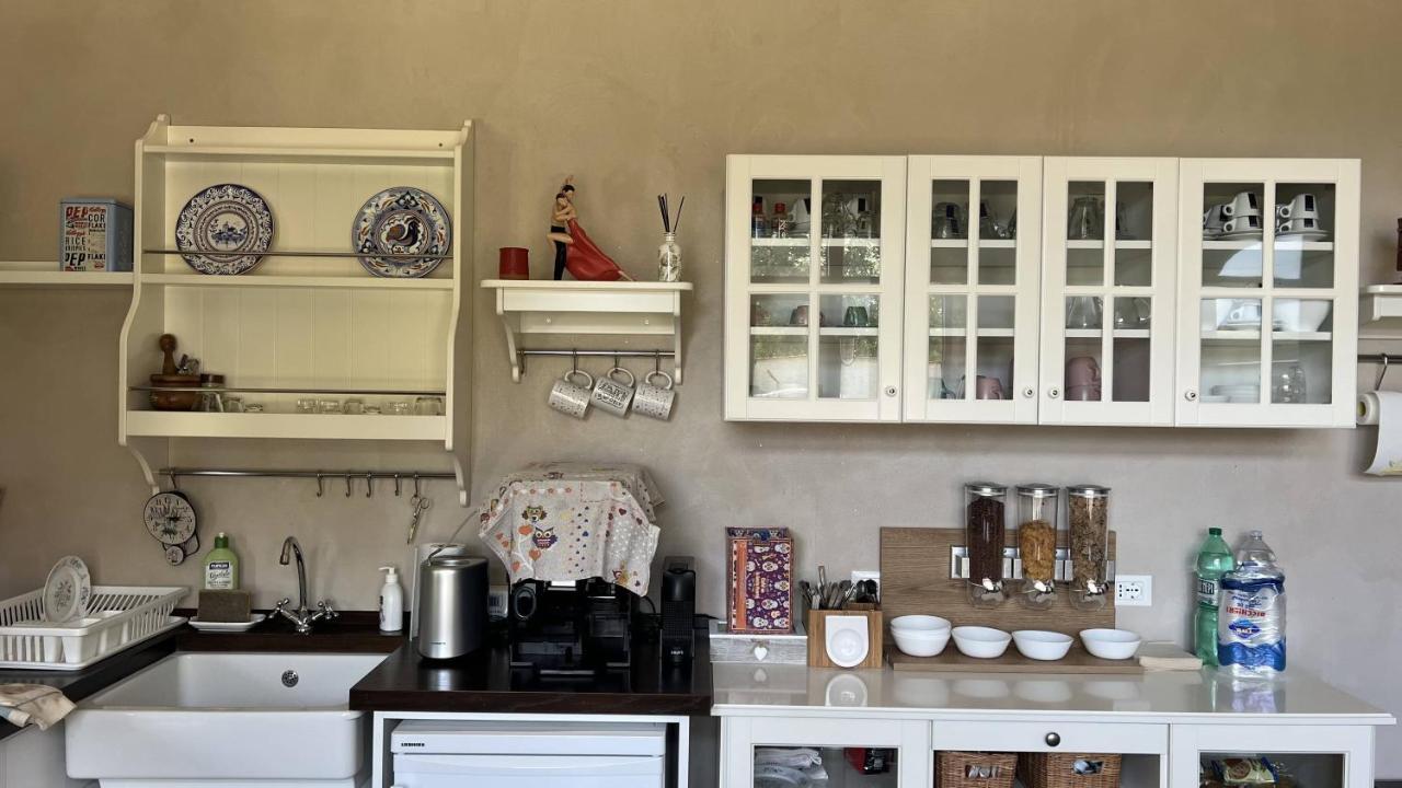 Guest House Le Vagabonde 피우미치노 외부 사진