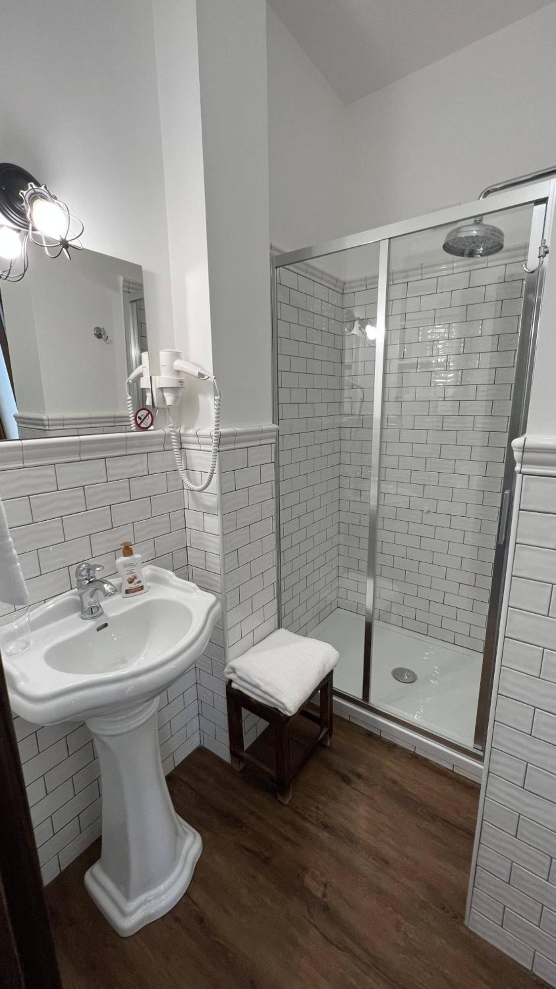 Guest House Le Vagabonde 피우미치노 외부 사진